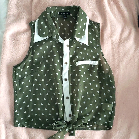 Green Polka-Dot Too - Picture 1 of 2